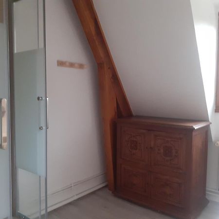 Gite Les Vignettes Bourgeauville Bagian luar foto