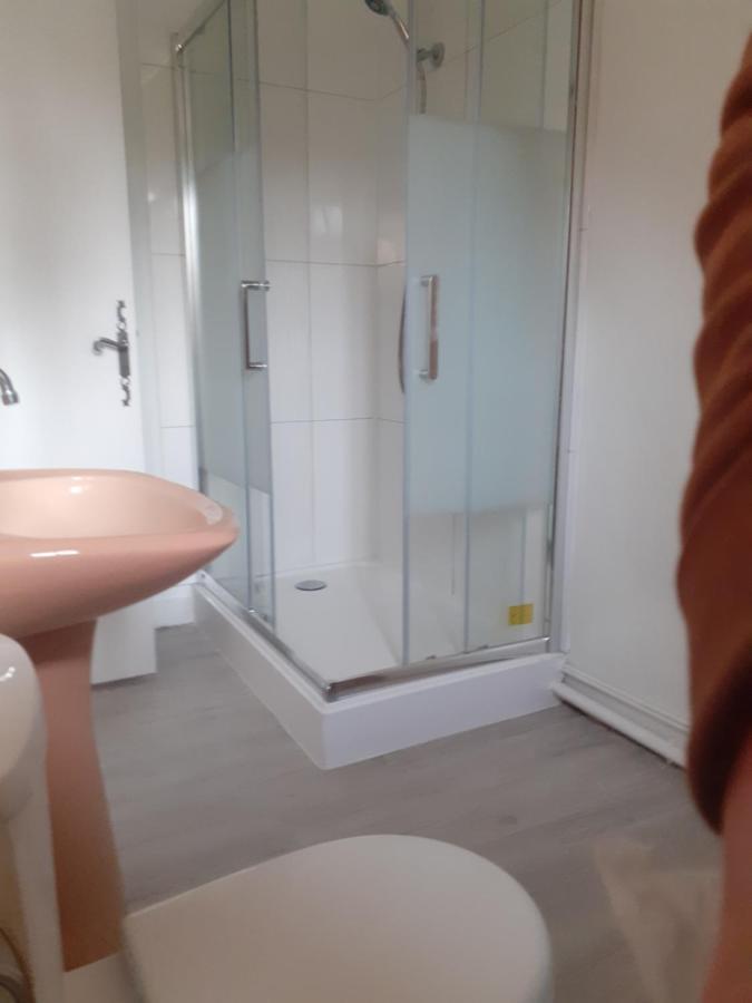 Gite Les Vignettes Bourgeauville Bagian luar foto