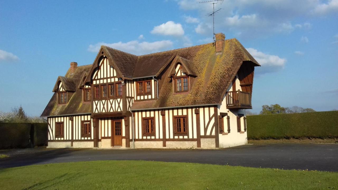 Gite Les Vignettes Bourgeauville Bagian luar foto
