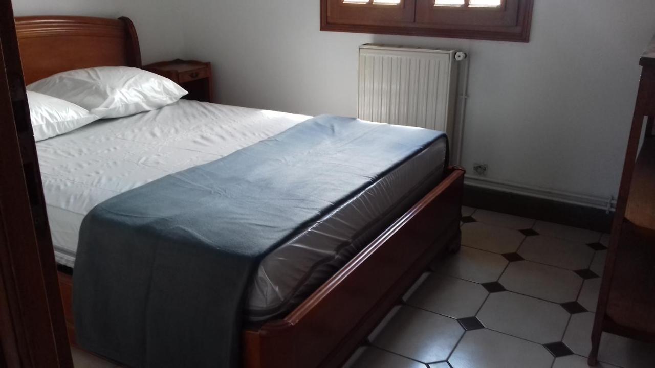 Gite Les Vignettes Bourgeauville Bagian luar foto